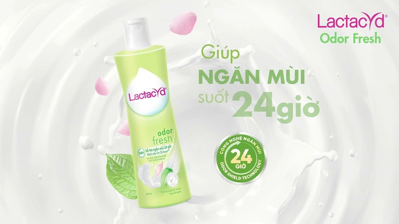 Lactacyd Lá Trầu Không Ngày Dài Tươi Mát 250ml